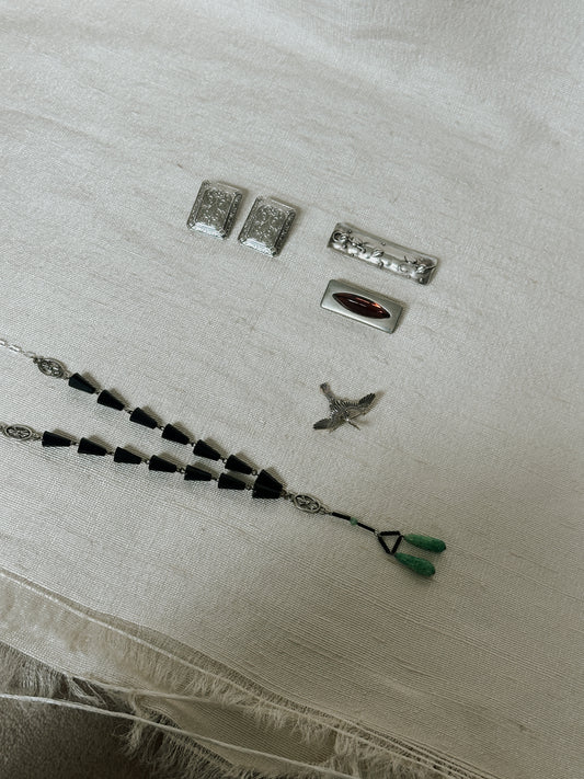 Glass Bead Pendant Necklace