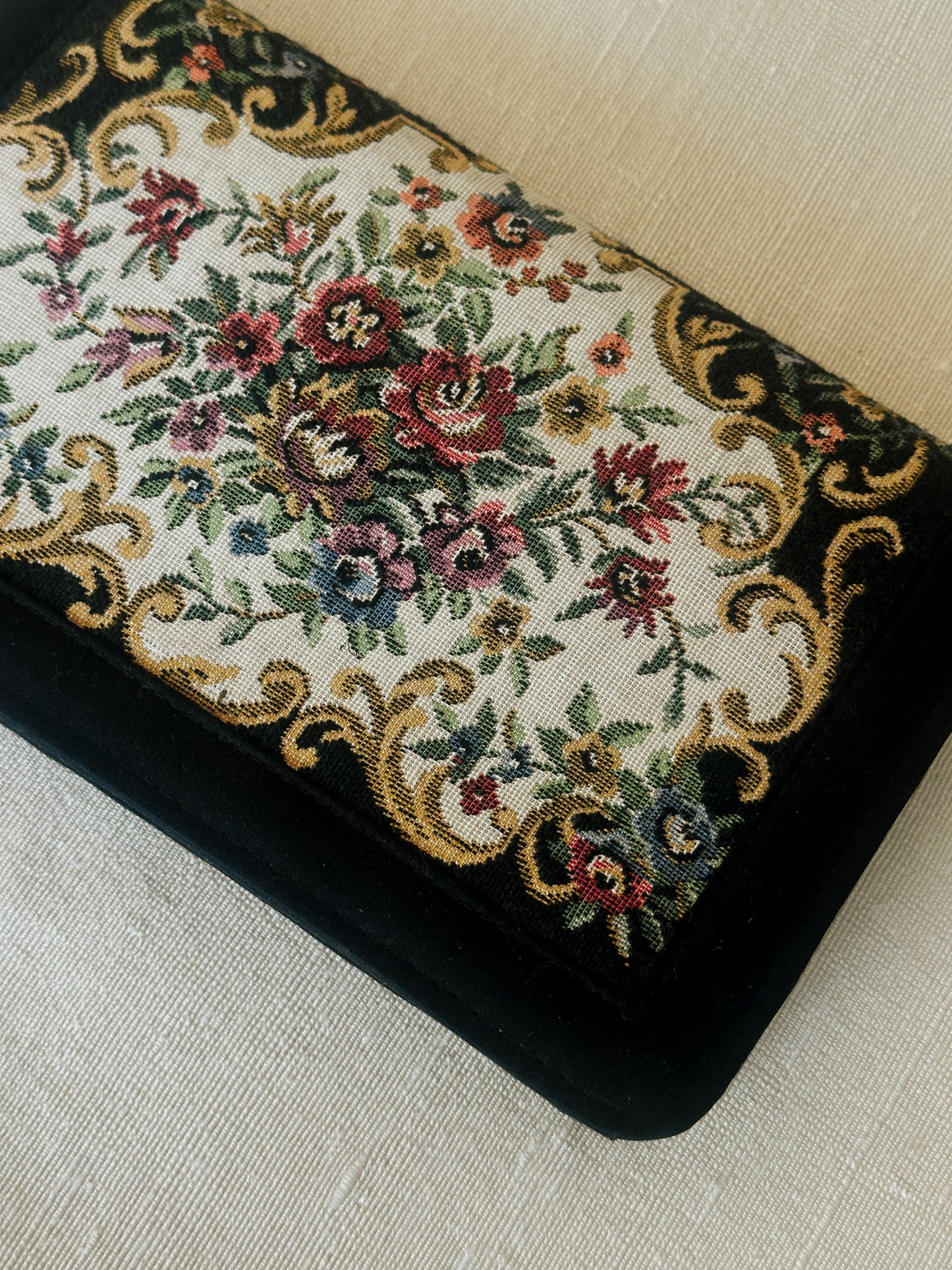 Tapestry Purse
