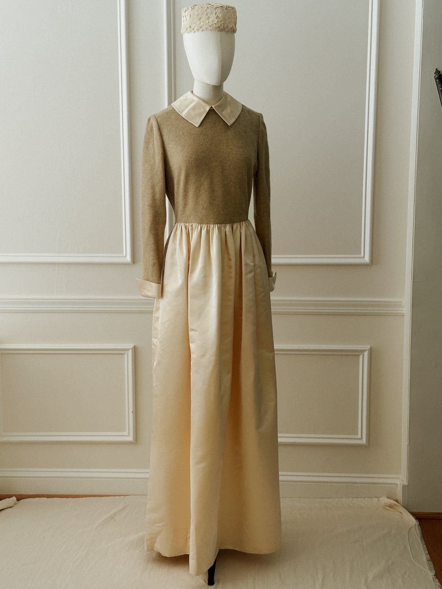 1972 Bill Blass Wool & Satin Evening Dress