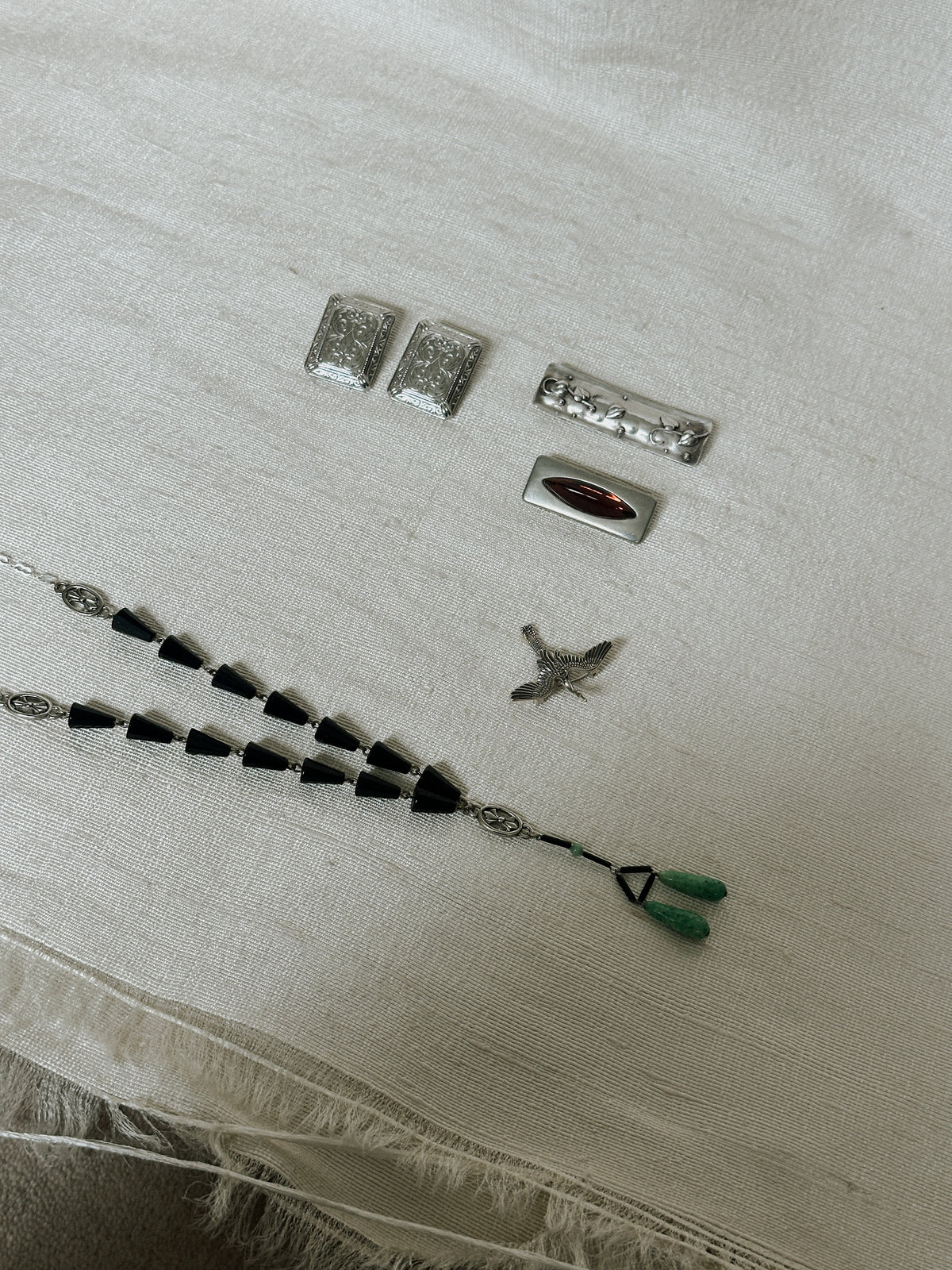 Glass Bead Pendant Necklace