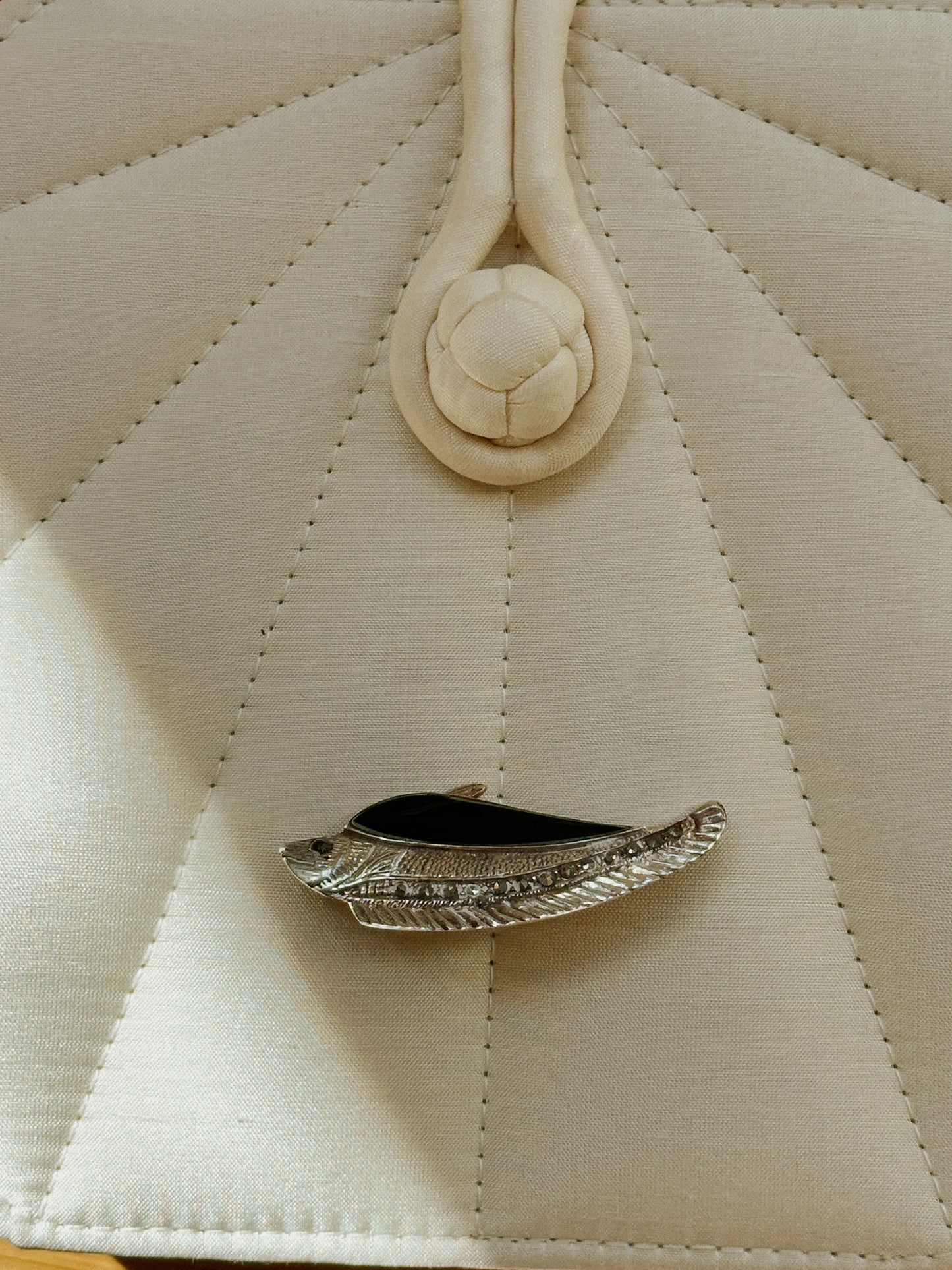 Ivory Thai Silk Purse 
