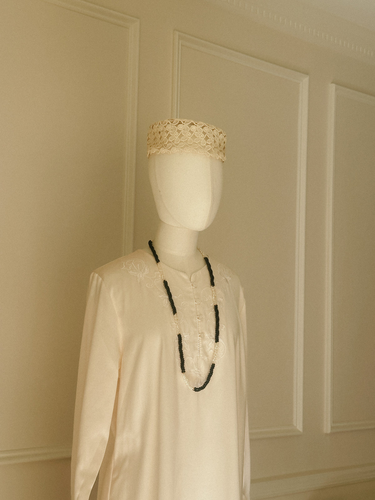 Oscar de la Renta Satin Kaftan Robe