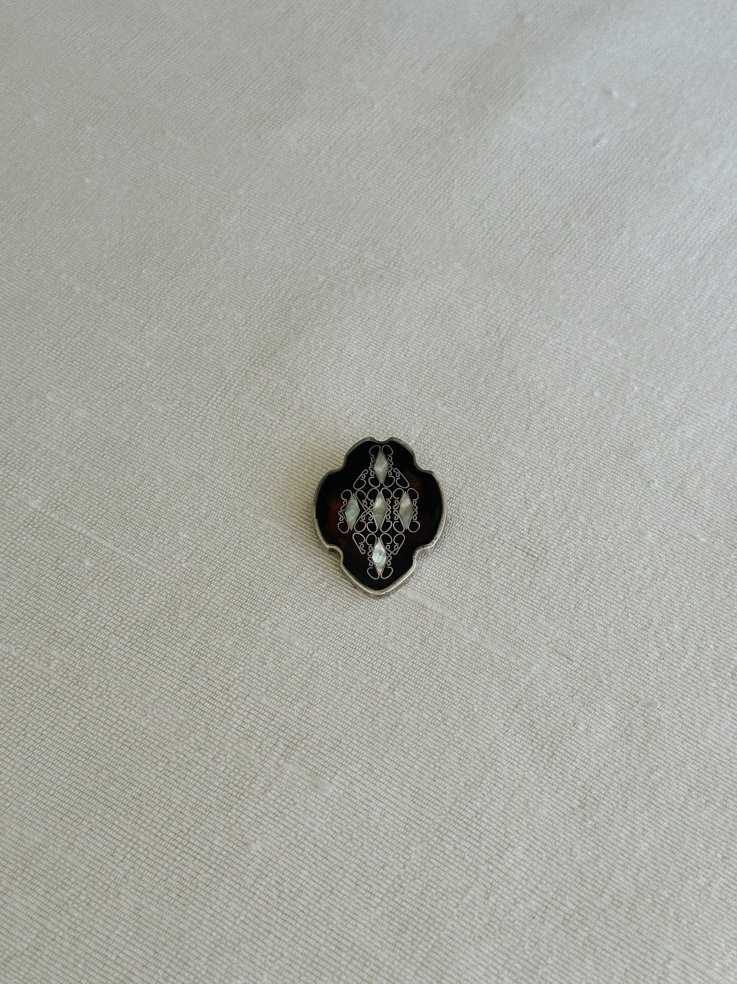 Sterling Silver Mother of Pearl Inlay Brooch