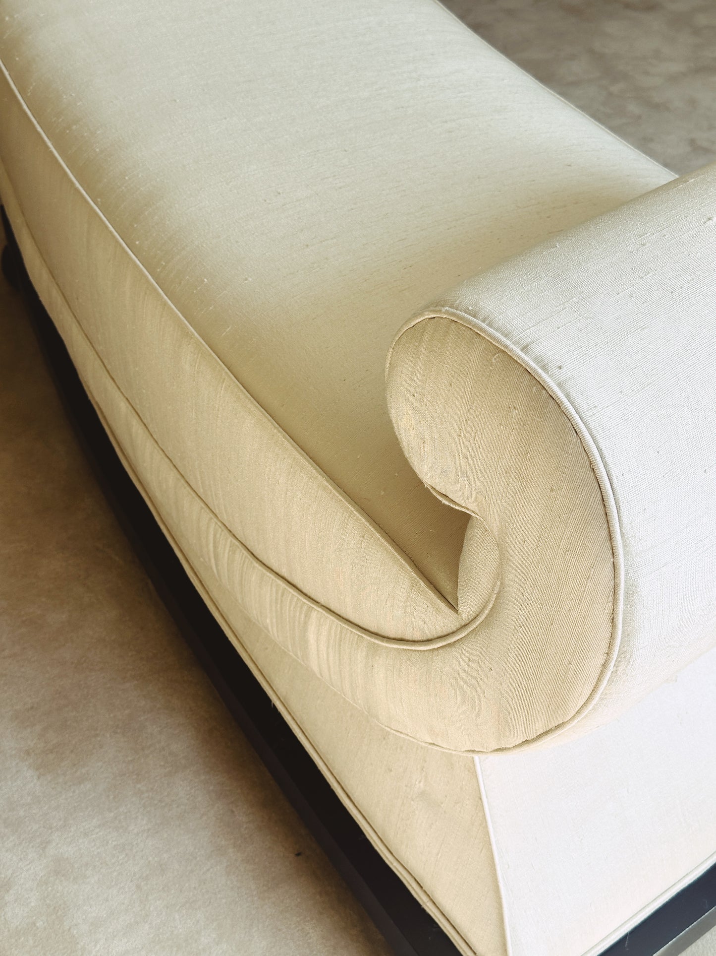 Scroll Bench in Woven Thai Silk