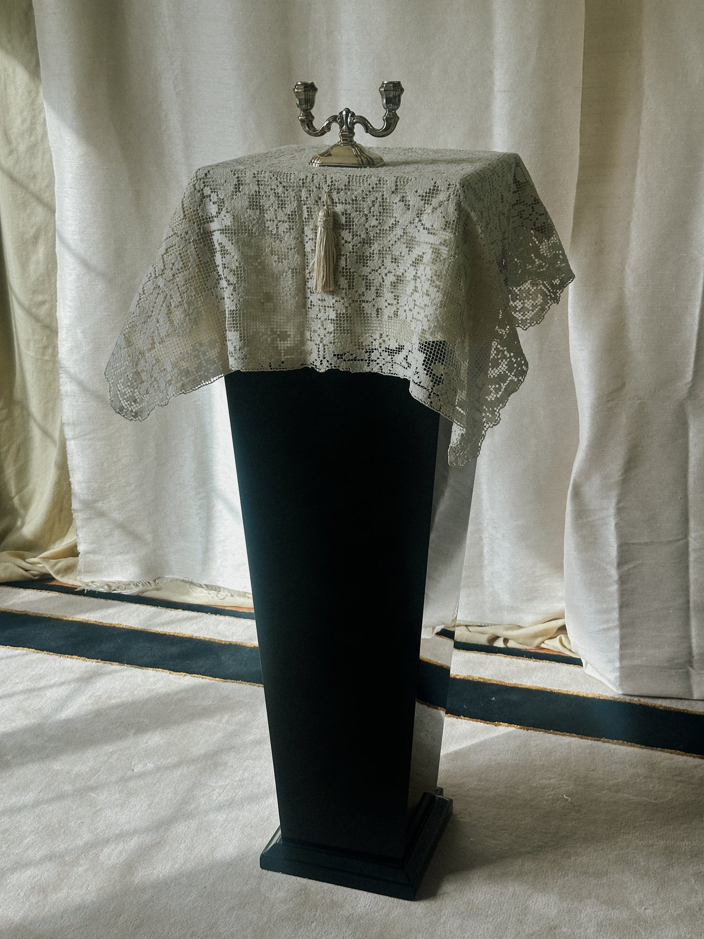Black Lacquer Pedestal