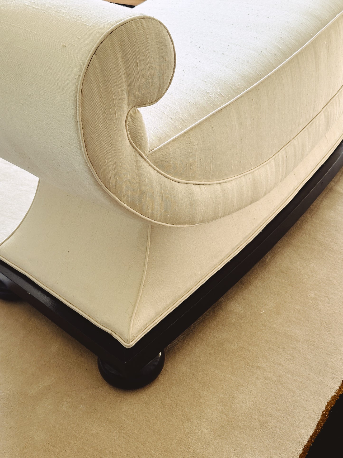 Scroll Bench in Woven Thai Silk