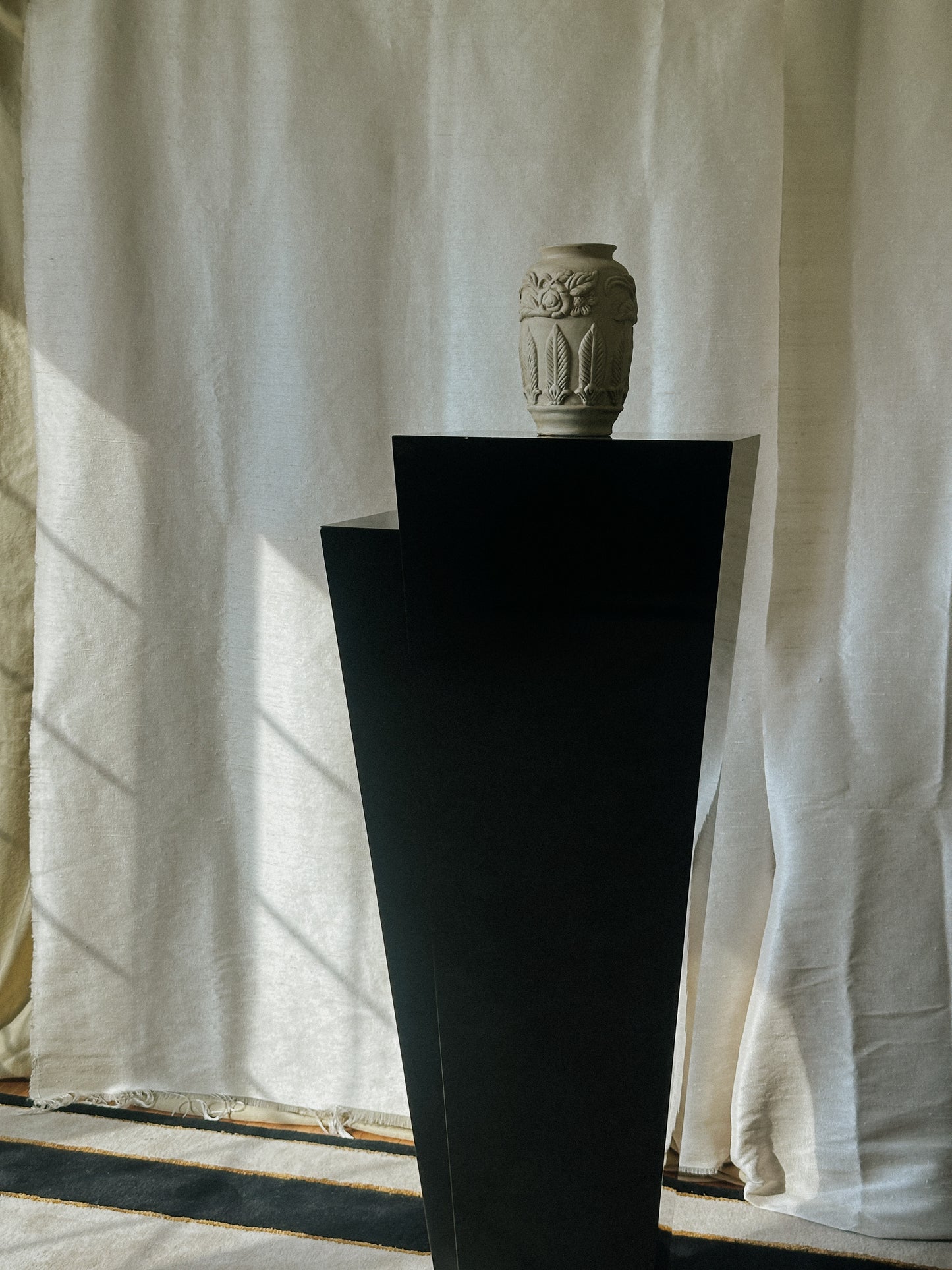 Black Lacquer Pedestal