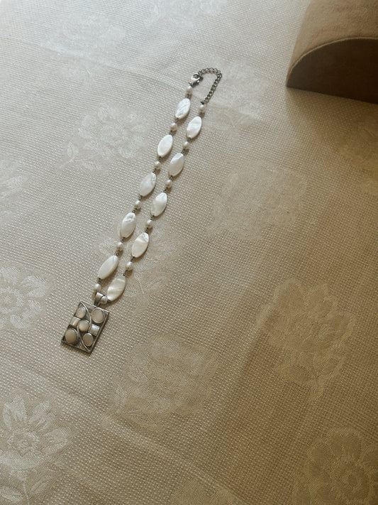 Sterling/Mother of Pearl Pendant Necklace