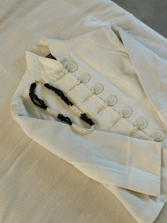 Linen Buttoned Jacket