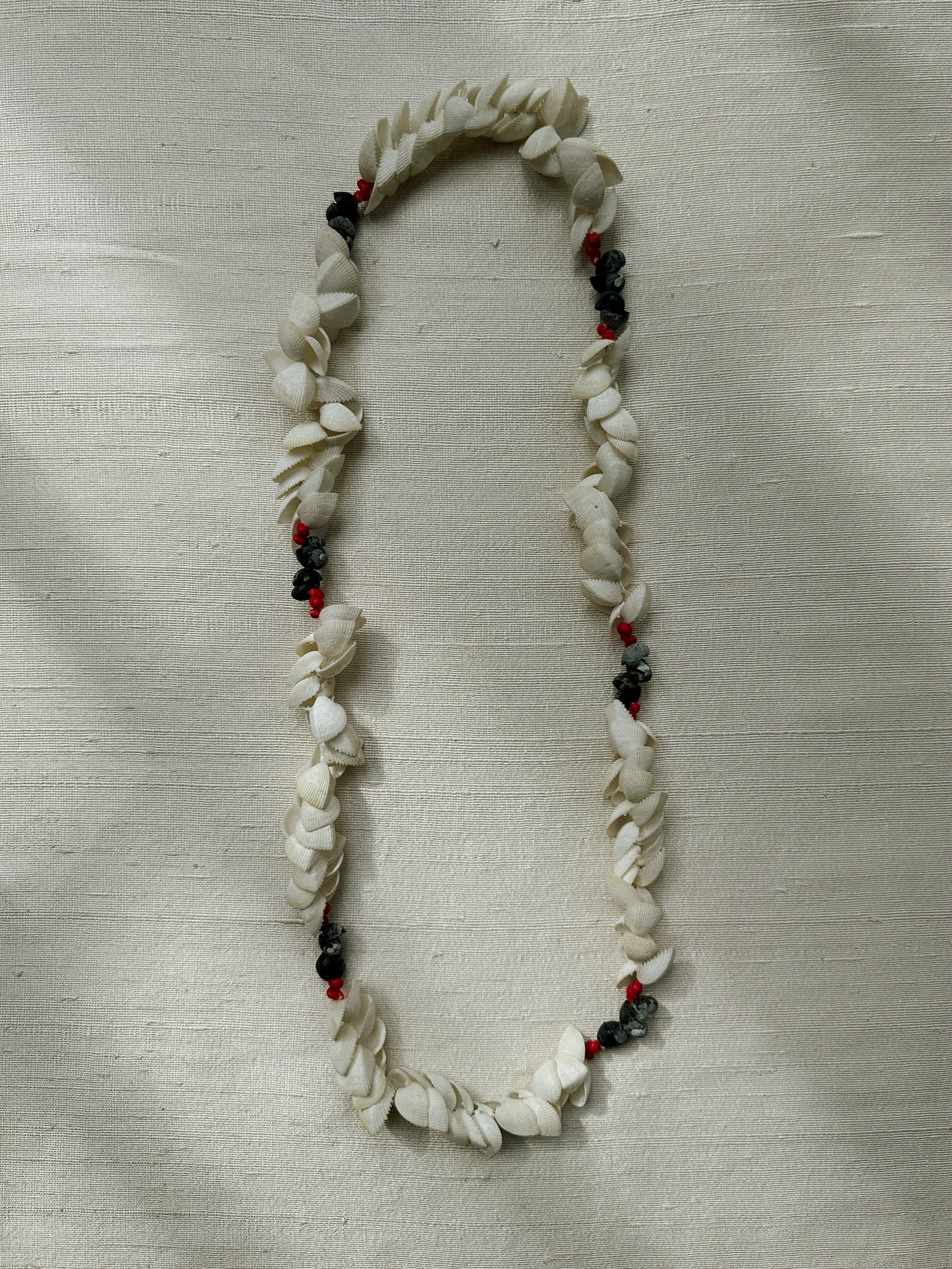 Natural Shell Necklace III 