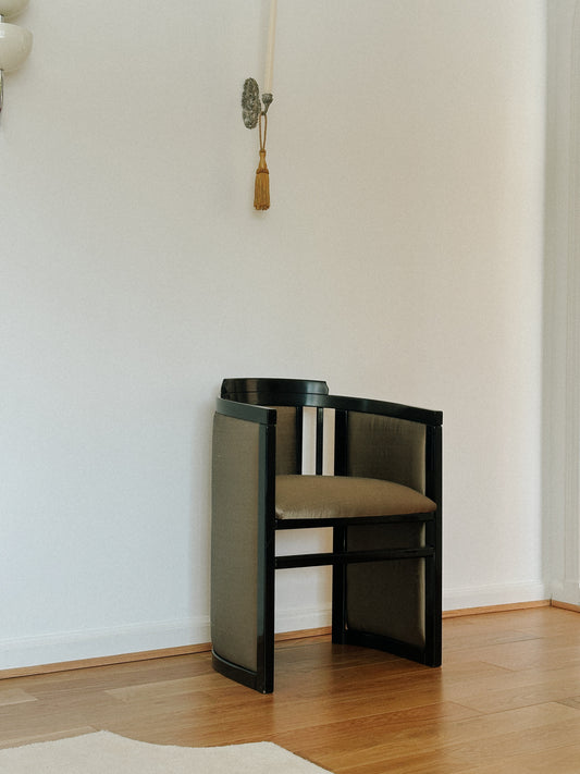 Deco Black Lacquer Chair