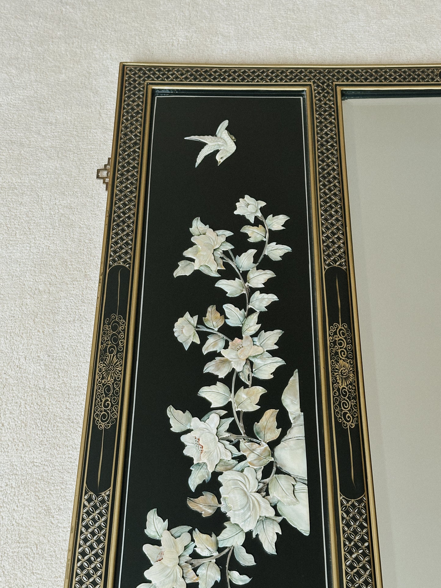 Chinoiserie Black Lacquer Mirror with Mother of Pearl Appliqué