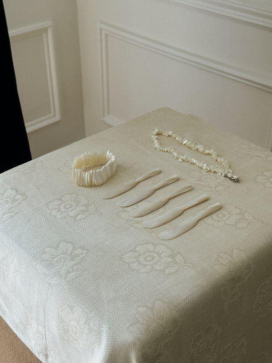 Mother of Pearl Shell Bracelet 
