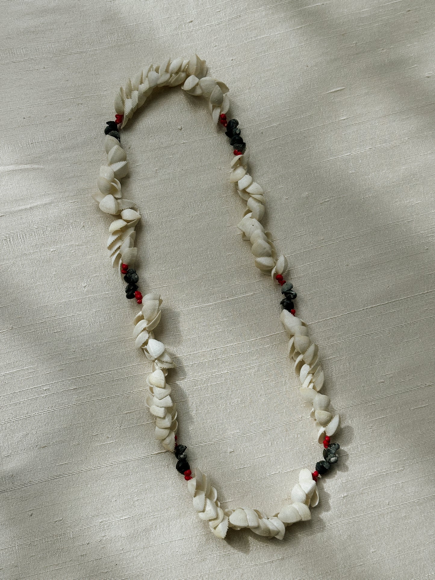 Natural Shell Necklace III 