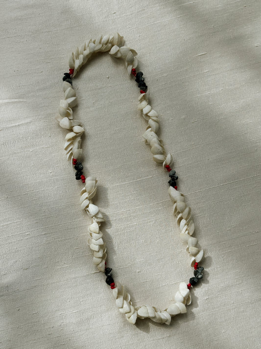Natural Shell Necklace III 
