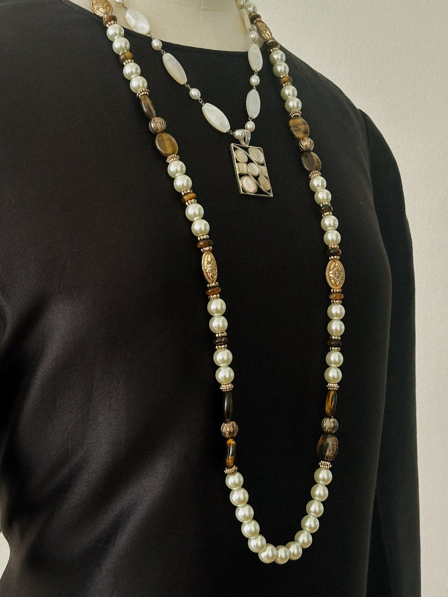 Sterling/Mother of Pearl Pendant Necklace