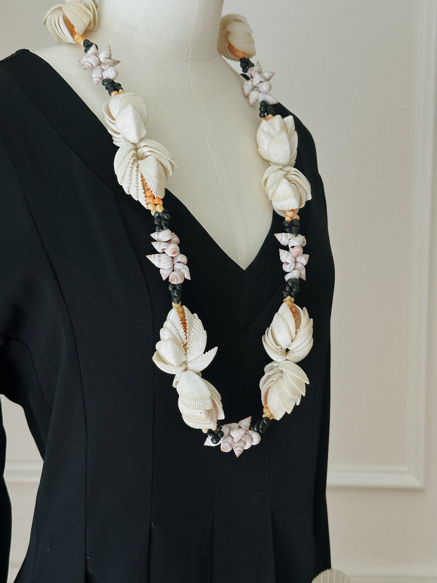 Natural Shell Necklace I