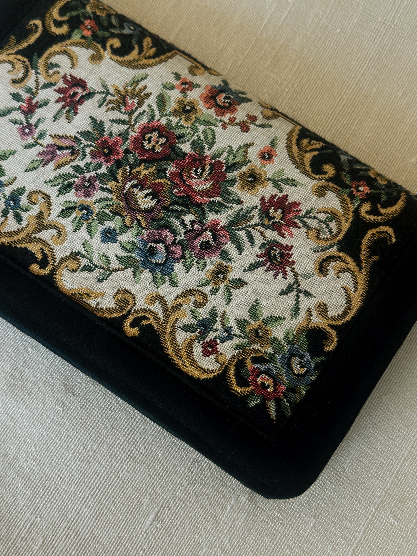 Tapestry Purse