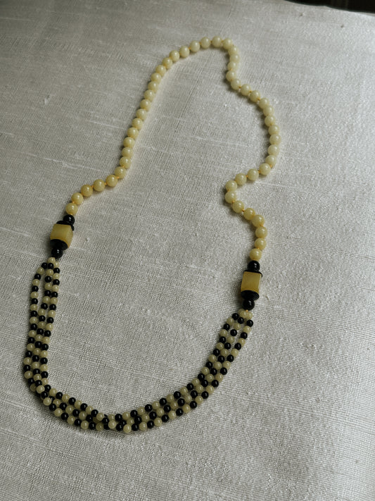 Art Deco Black and Butterscotch Glass Beaded Necklace