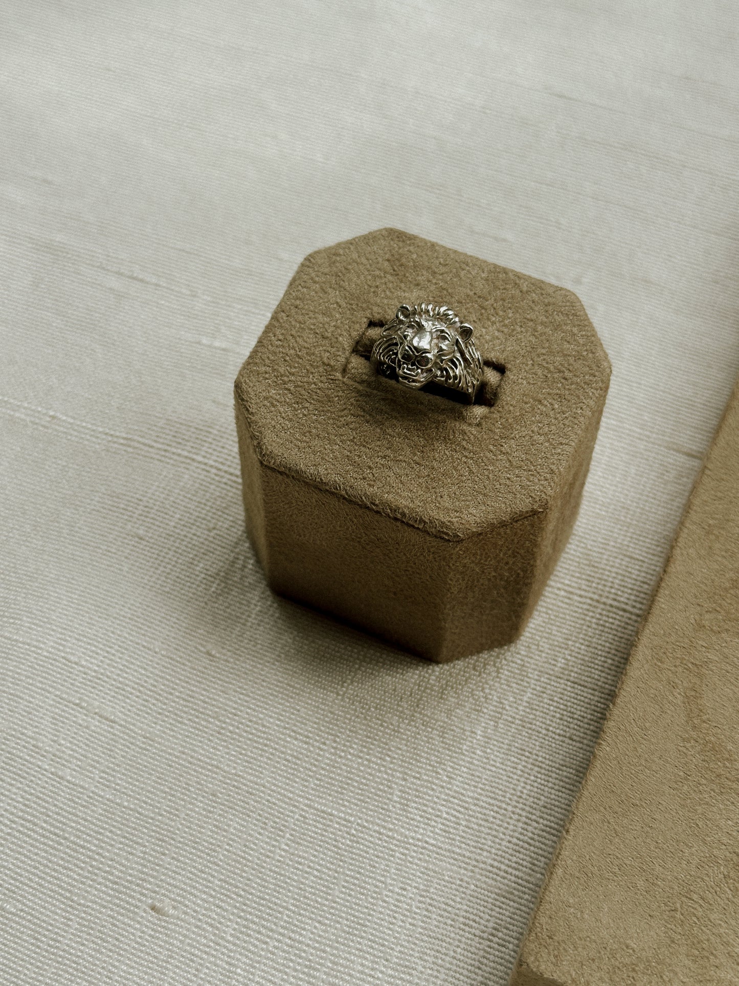 Sterling Silver Lion’s Head Ring