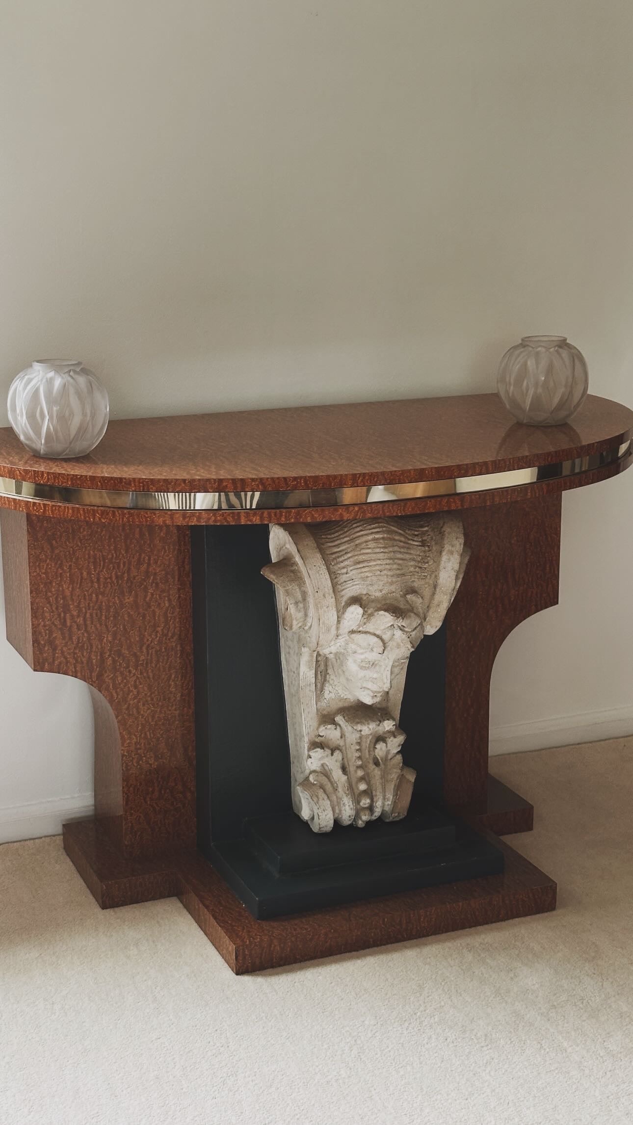 French Art Deco Burl Wood Console with Sculptural Mascaron